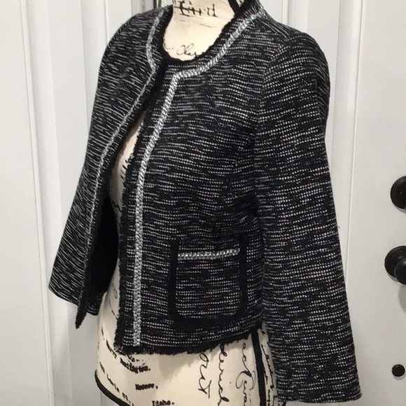 NWOT. FRENCHI Metallic 3/4 Sleeves Open Front Short Blazer Size Small P2P 17” - Picture 5 of 11